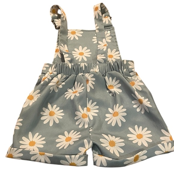 NWOT Daisy Print Shortalls/Overall Romper Girls 2-3 Years Blue - Picture 4 of 5